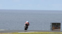 Carlos Checa seul au monde, personne n' a pu inquiéter le pilote Ducati lors des 2 manches australiennes !