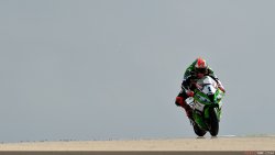 Tom Sykes, en tête de la 1e journée.