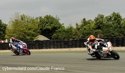 Une première victoire pour Louis Bulle en première manche supersport !