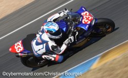 La Yamaha N° 333 effectue un bon début de course !