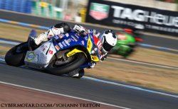 Après 4 heures de course, la Suzuki N° 110 tient la tête des Superstock !