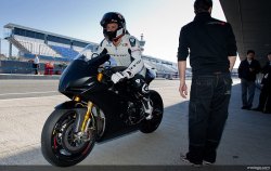 A Jerez, au guidon de l' Aprilia, Randy de Puniet à réalisé de très bons chronos.