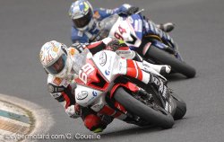 Enjolras loupe la 2e marche du podium du supersport