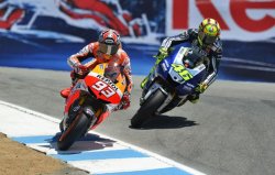 Marc Marquez règle son compte à Valentino Rossi dans le Corkscrew