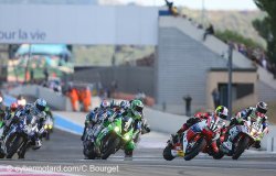 Un holeshot très disputé