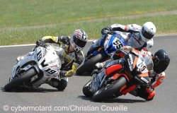 Ca bastonne aussi pour les places d'honneur en supersport