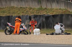 Première manche supersport/pirelli neutralisée dès le premier tour