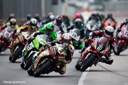 Avantage Michael Rutter !