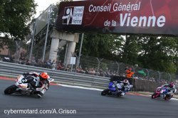 2, 11 et 4 le tiercé gagnant de la 2e manche supersport