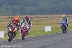 Une 2e manche supersport bien animée