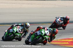 le tiercé gagnant de la 2e manche du superbike d'Arargon : Sykes, Baz et...Melandri !