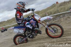 <A name="cossusenduropalejeunes13">Espoirs de courte durée pour Jimmy Cossus lors de l'Enduropale Kids 2013</A>