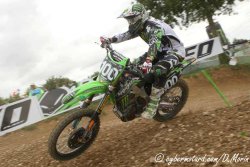 Tommy Searle rate l'occasion de l'emporter