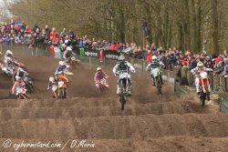 Départ de la première manche MX1 du GP de Valkenswaard 2012