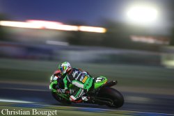 23h40 : La Kawasaki N°11 reste dans le coup