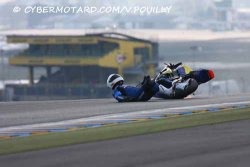 Chute d'Emeric Jonchière aux essais qualificatifs des 24H du Mans 2010, à la sortie du Dunlop