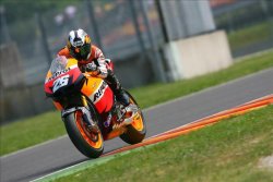 Première victoire de Pedrosa