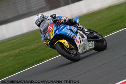 La Suzuki N°3 s' est emparée du commandement du Superstock après 4 heures de course.