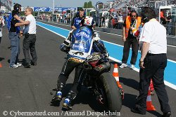 16h06 : Kenny Foray pousse la Yamaha GMT N°94