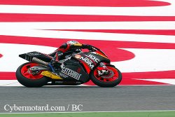 Moto 2 : Cluzel avant dernier