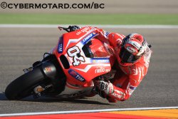 Dovisiozo et sa Ducati démarrent fort ce grand prix !