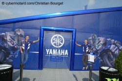 En 2011 Yamaha World superbike faisait rouler Marco Mélandri et Eugene Laverty