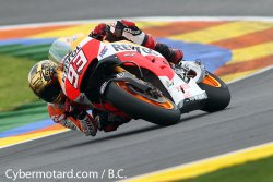 Un casque en or pour Marquez