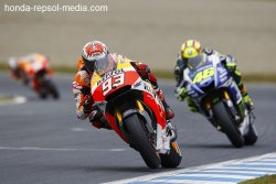 Au tour de Marquez de passer Valentino Rossi