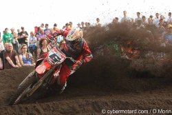 <A name="coppinsvalkenswaard10">Josh Coppins va au charbon</A>