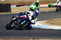 Erwan Nigon s'impose dans La 2e manche du SBK du Vigeant