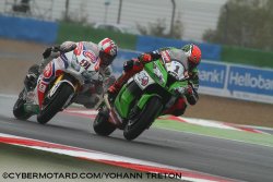 Haslam prive Sykes du podium