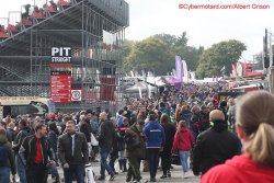 Finale du BSB de Brands Hatch : noir de monde !!