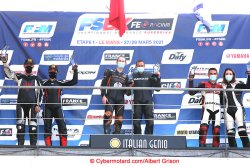  Podium side car F2 dimanche