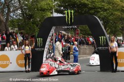 Hélène et Didier Siro grand moment dans une vie, le premier départ course 1 au TT