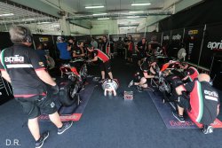 En 2015, Aprilia ne pourra pas mener de front deux championnats : le superbike et le motoGP !