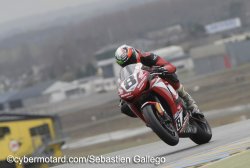 Yann Sotter fait la pole en 1000c.