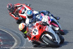 Baston pour les places d'honneur en 1000 cc.