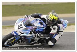 Julien Diguet impose sa Suzuki en 600 promosport, devant une armada …Yamaha !