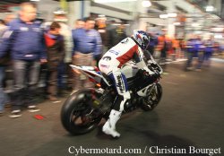 Sébastien Gimbert doit rentrer aux stands après un tour de piste seulement