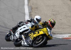 David Perret régulièrement dans le Top 3 en supersport