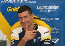 Nouvelle pole position de Sylvain Barrier en 1000 superstock