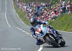 Ian Hutchinson établit un nouveau record en superstock