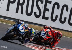 Premier doublé de Baldassari en manche deux supersport