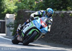 <A name="dhssport2">Montée en puissance des outsiders en superstock</A>