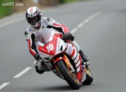 Conor Cummins en tête du 1000 superstock