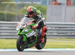 Tom Sykes n'a, pour l'instant, remporté aucune victoire sur sa Kawasaki N°66