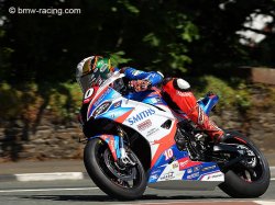 Peter Hickman engrange une 3e victoire en superstock