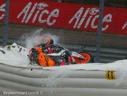 Bain forcé pour la Honda de Pedrosa