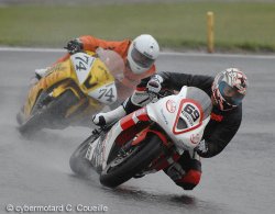 Débuts remarqués d'Enjolras sur sa Triumph en supersport