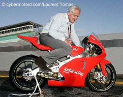 Gianpierro Sacchi a présenté le premier proto de Moto3 à Estoril